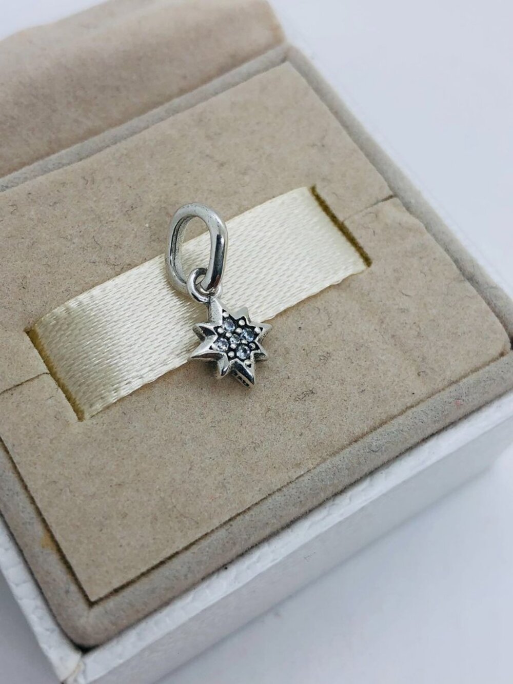 ✨🔥Pandora ME Star Mini Dangle Charm - Picture 3 of 5